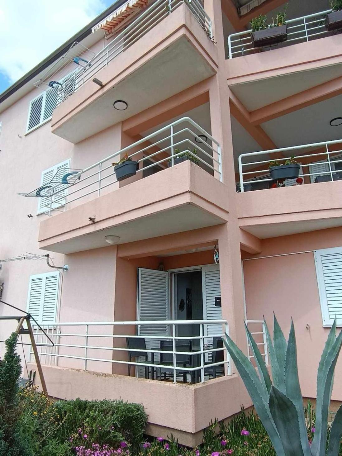 Apartman Kiki Rabac Esterno foto